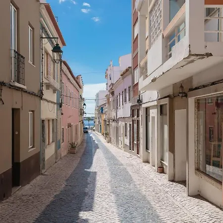 Spacious Stylish Apartamento Portimão